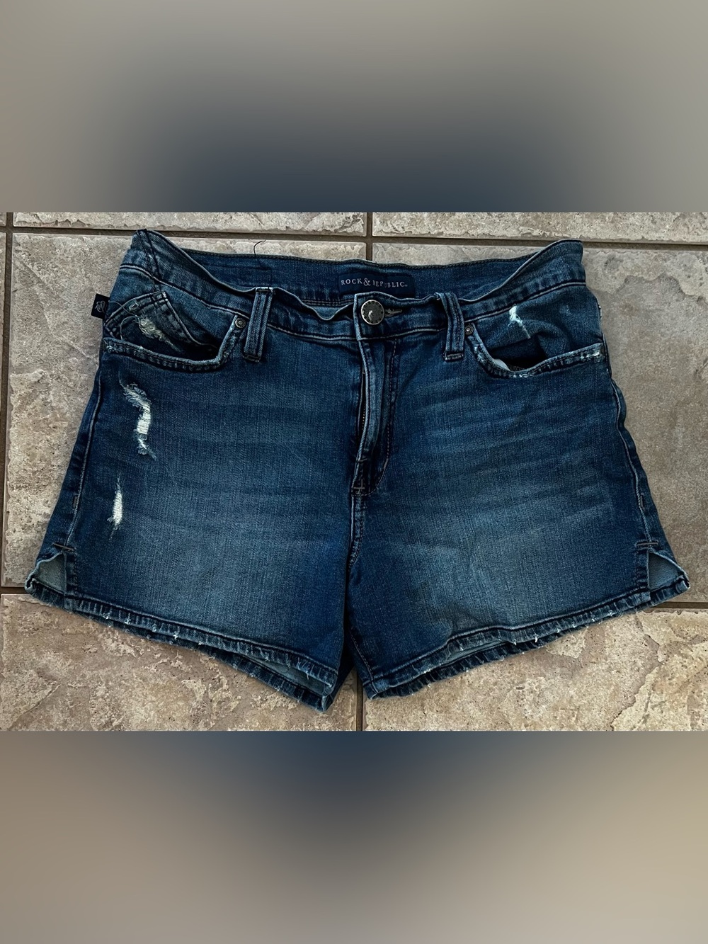 Rock & Republic Womens Distressed Denim Shorts Medium Wash Blue Size 10